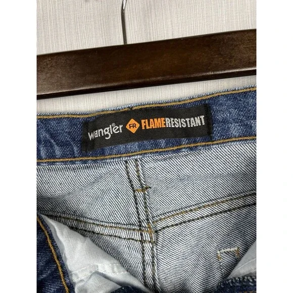 Wrangler FR Jeans Womens 11x34 Workwear Western Mid Wash Cotton Denim Cowgirl - Picture 7 of 13